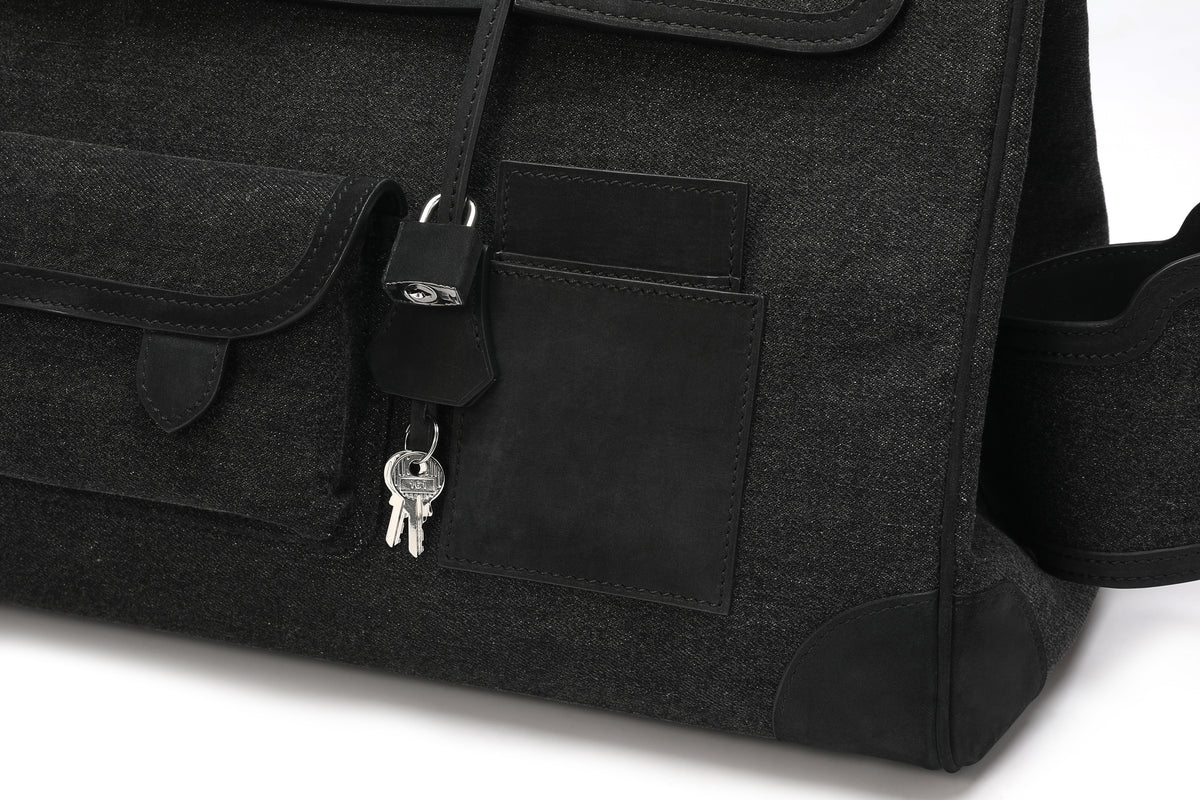Travel Bag Cargo 40 Black/Black (Pre-Order) – product image 6
