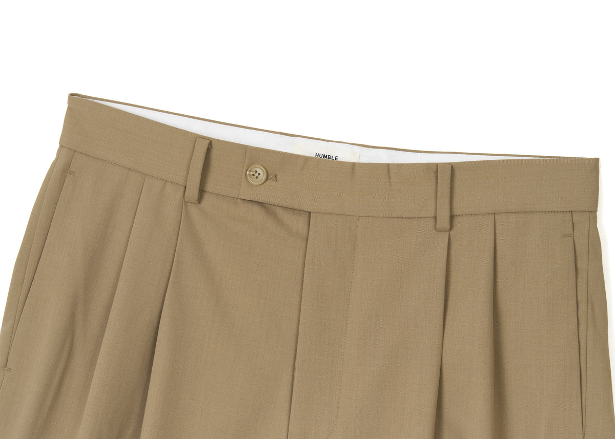 Two-Tuck Shorts Khaki – product image 3
