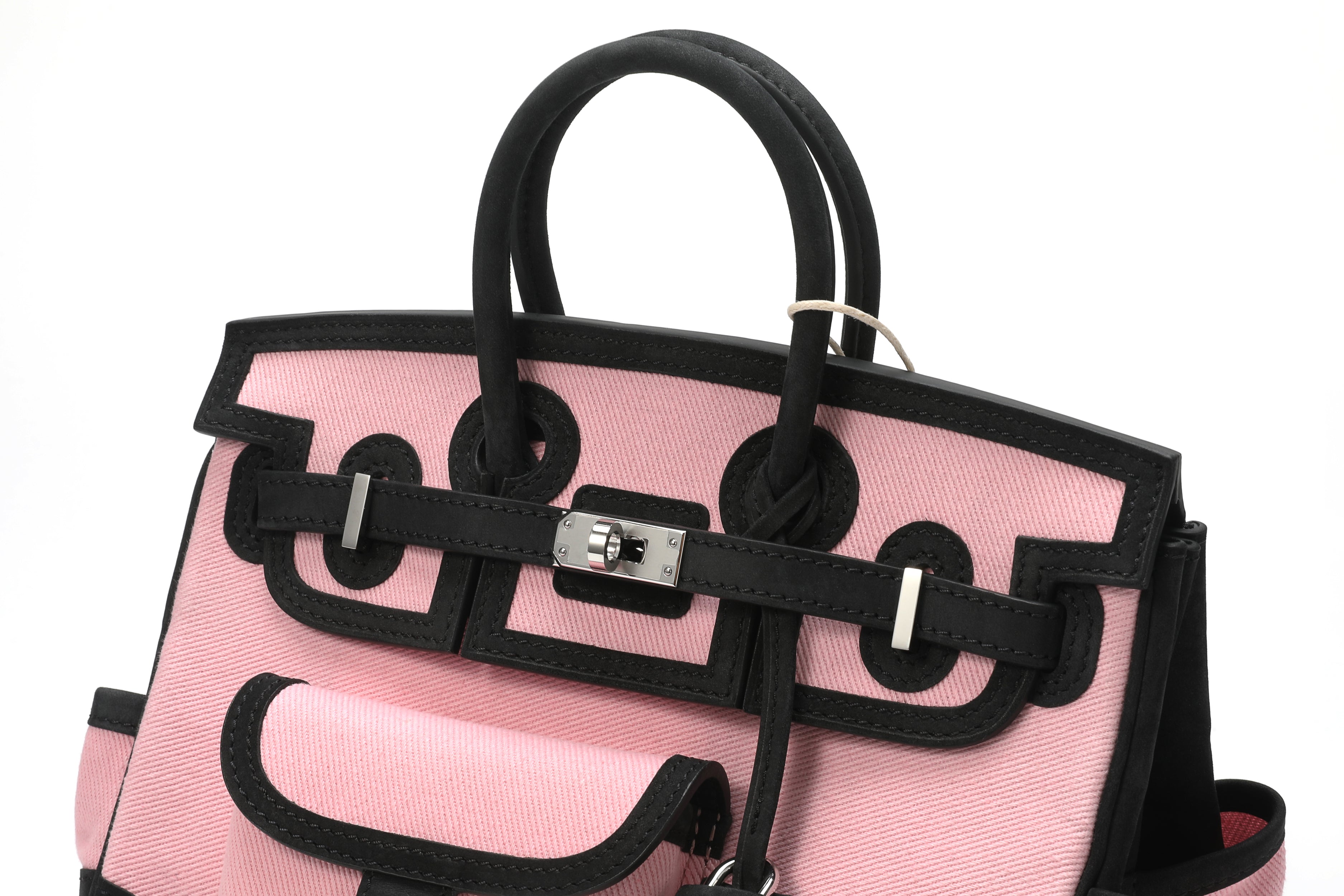 Travel Bag Cargo 25 Pink/Black – HUMBLE REPRODUCTION