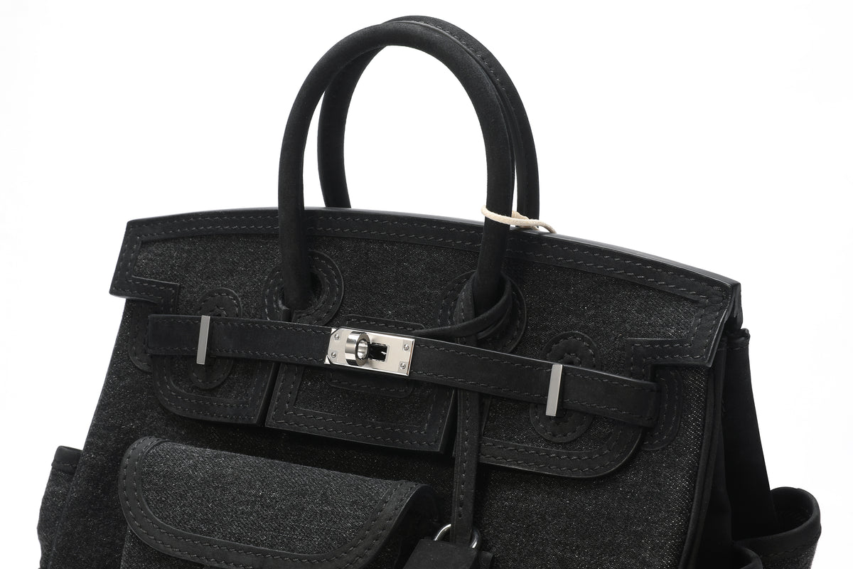Travel Bag Cargo 25 Black/Black (Pre-Order) – product image 3