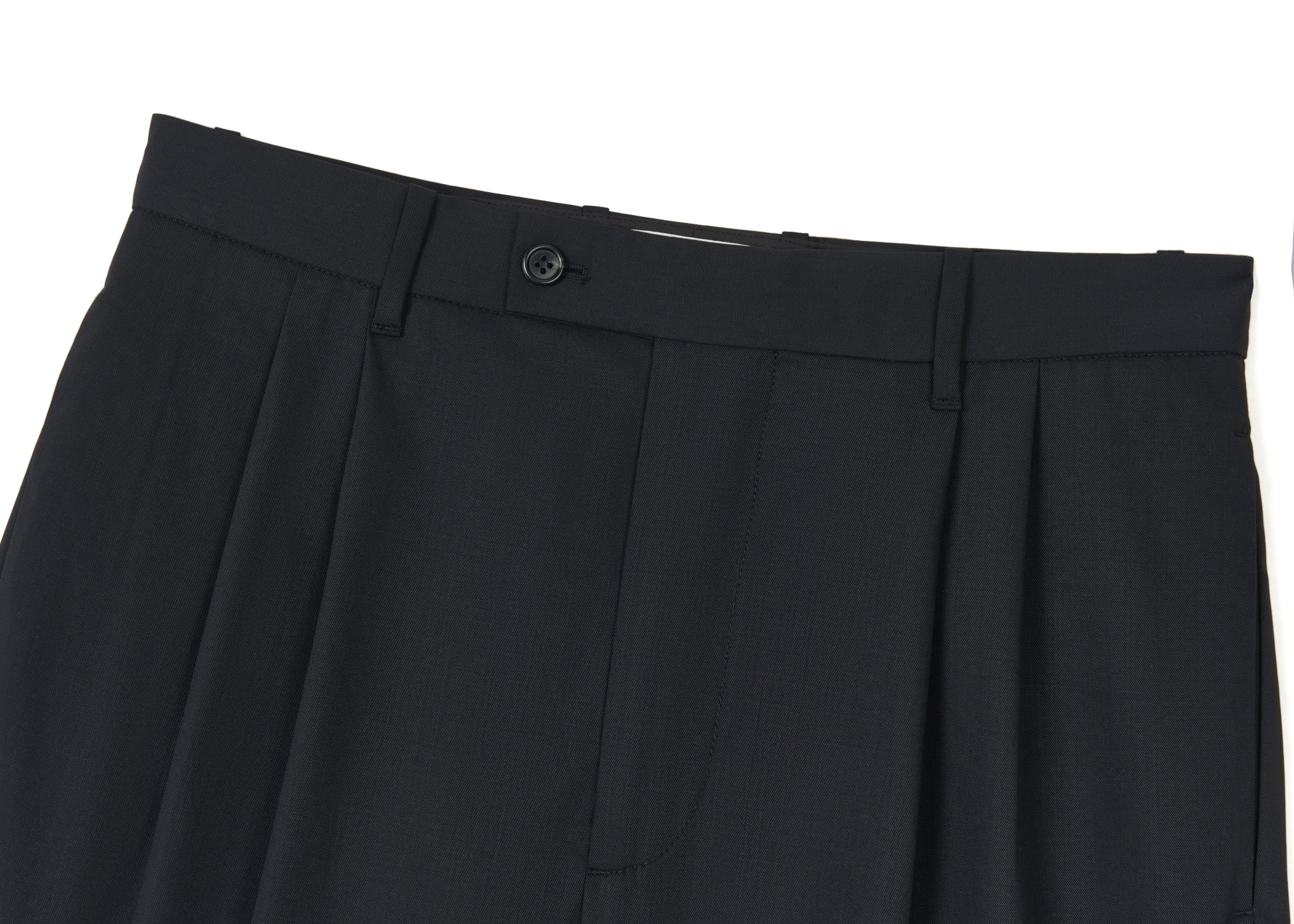 Two-Tuck Trousers Black