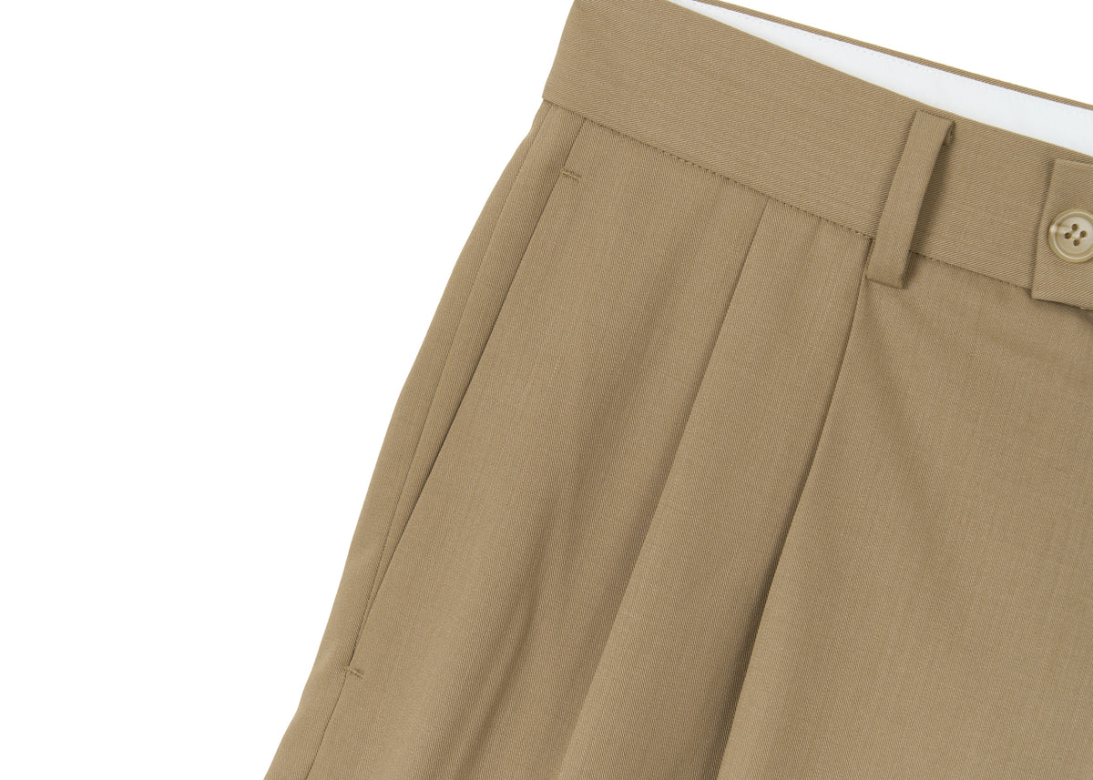 Two-Tuck Shorts Khaki – product image 5