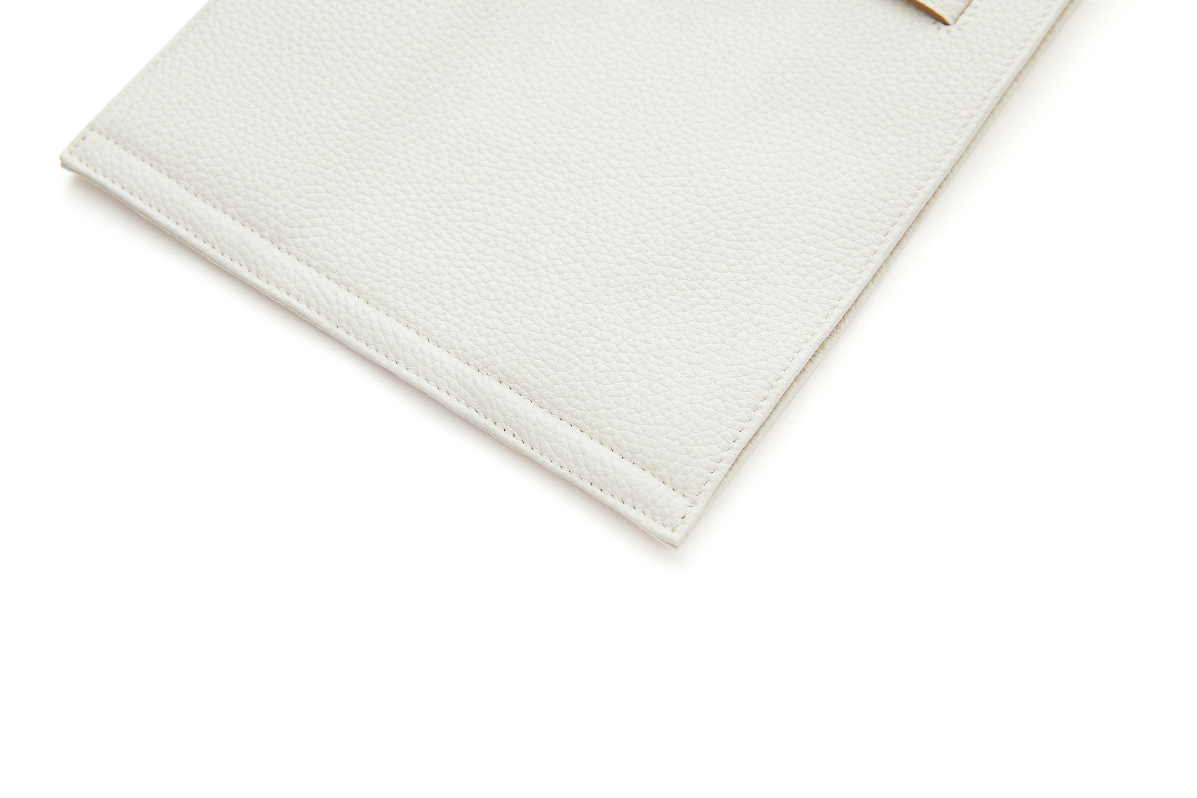 Shopping Bag M Creamy White