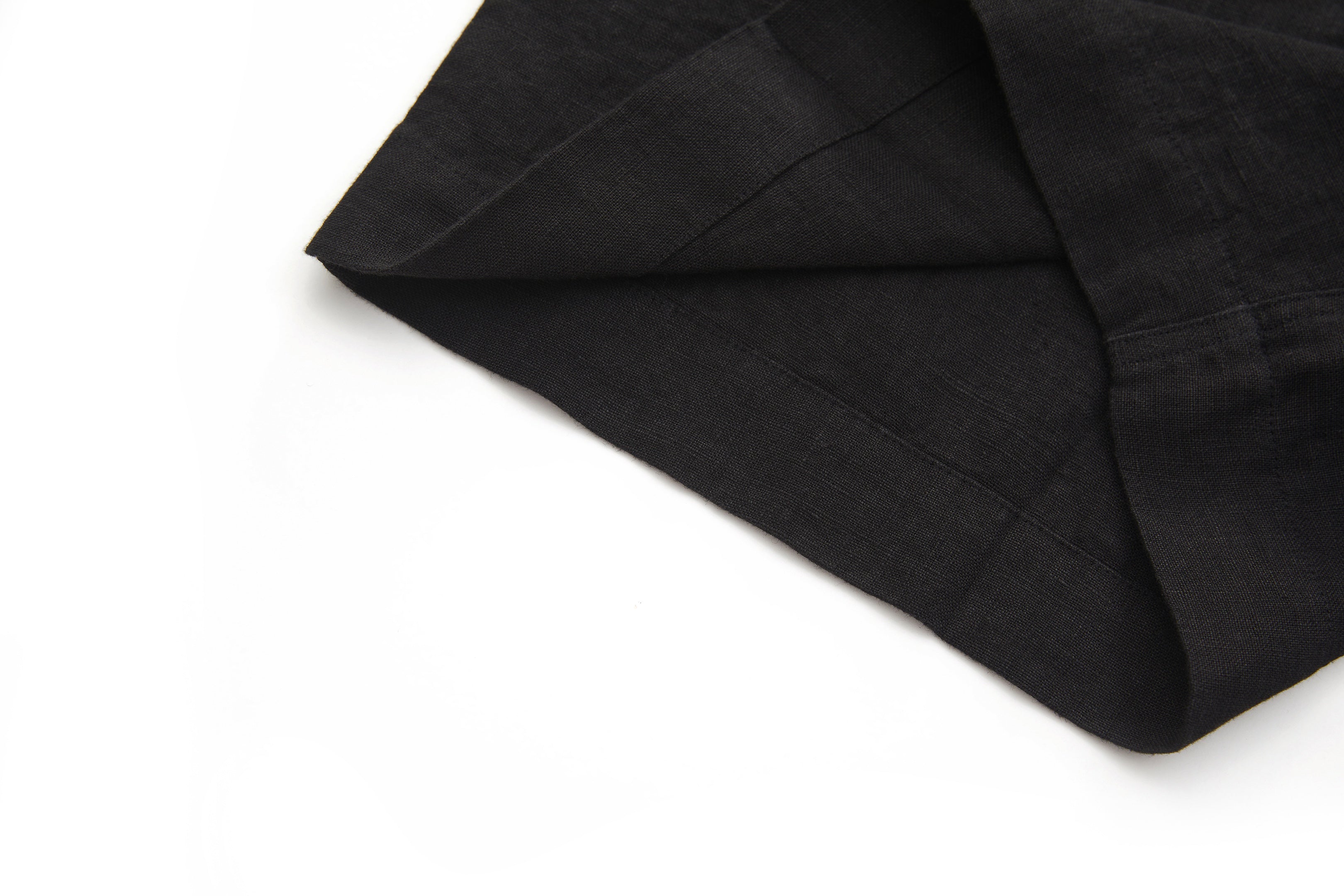 Bermuda Linen Shorts Black