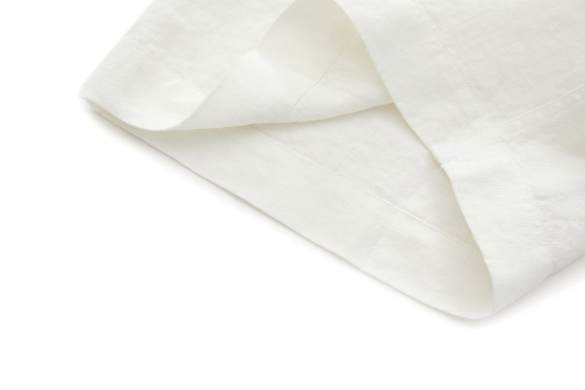 Bermuda Linen Shorts White – product image 9